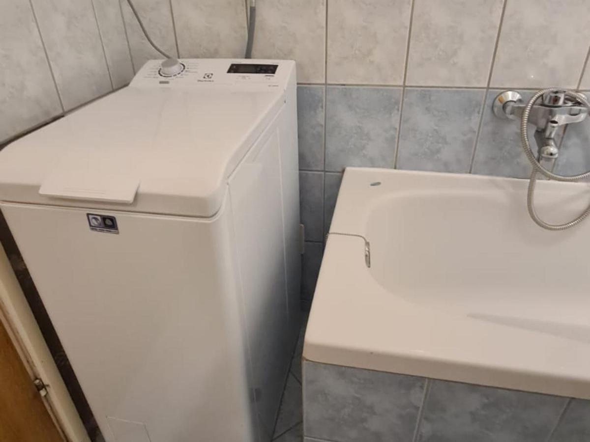 Apartman Ljubav Макарска Екстериор снимка
